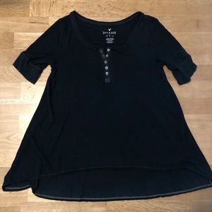American Eagle Soft and Sexy Navy Flowy Top
